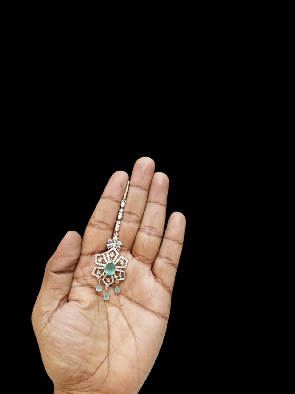 ad daimond cut tikly